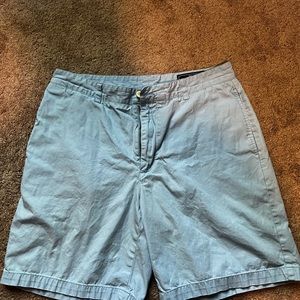 Vineyard Vines shorts